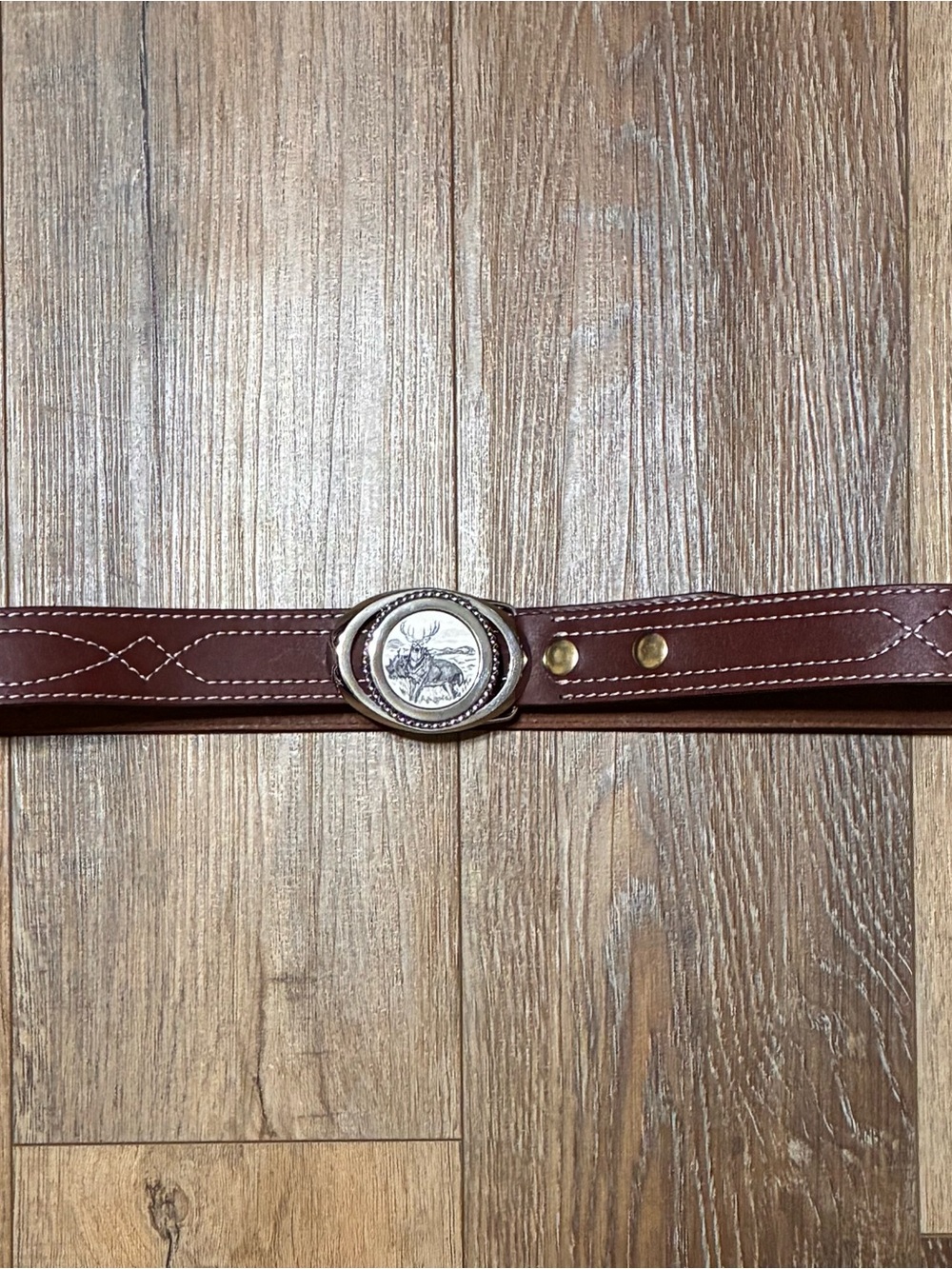 VTG Cabela's Brown Leather Men's Belt with Bull Elk Buckle Medallion size 40